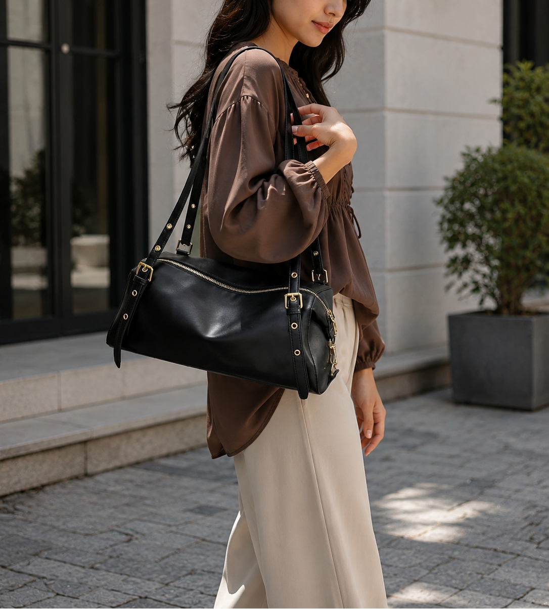 Retro Eyelet Bag