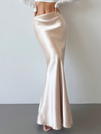 Luna Satin Skirt Elitaire