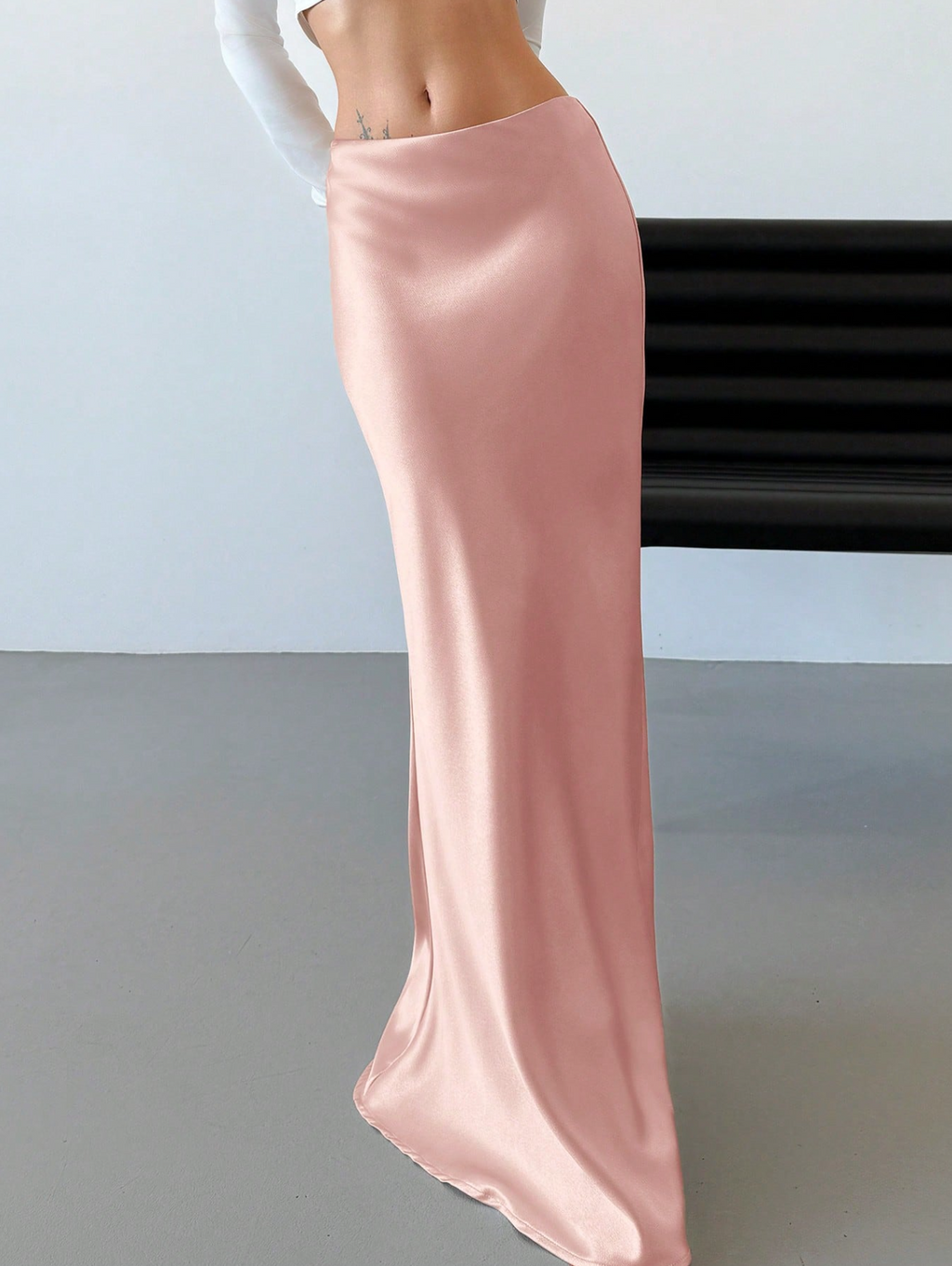Luna Satin Skirt Elitaire