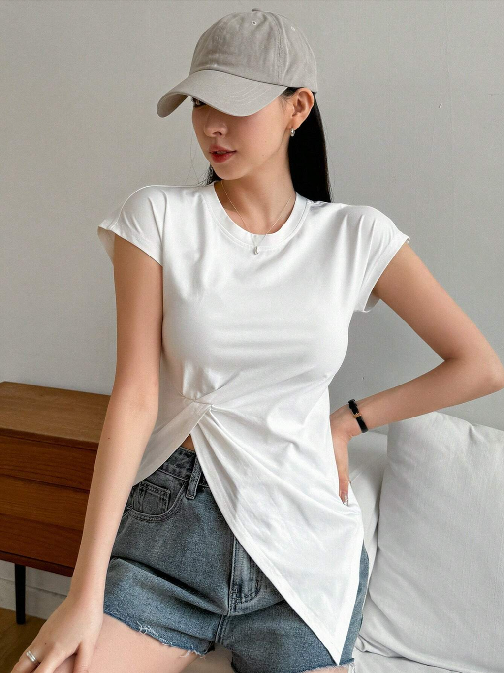 Twist of Fate Tee Elitaire