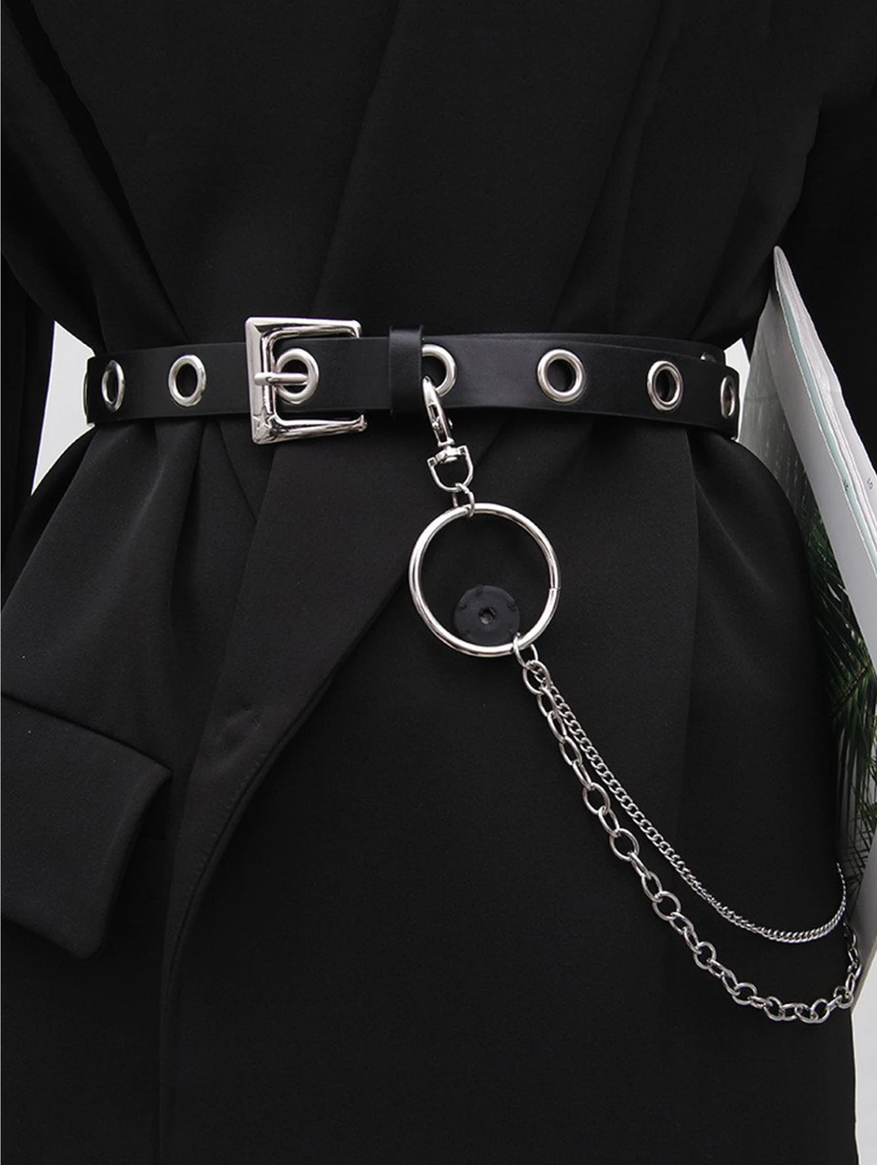 BoldLoop Belt With Chain Elitaire