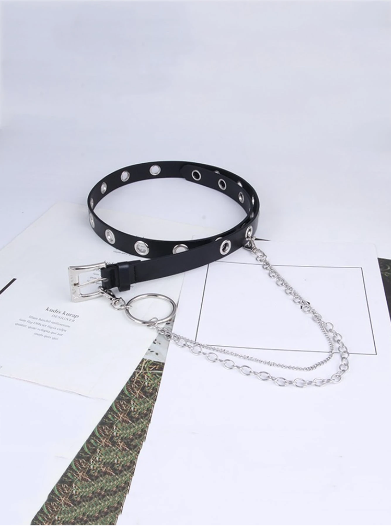BoldLoop Belt With Chain Elitaire