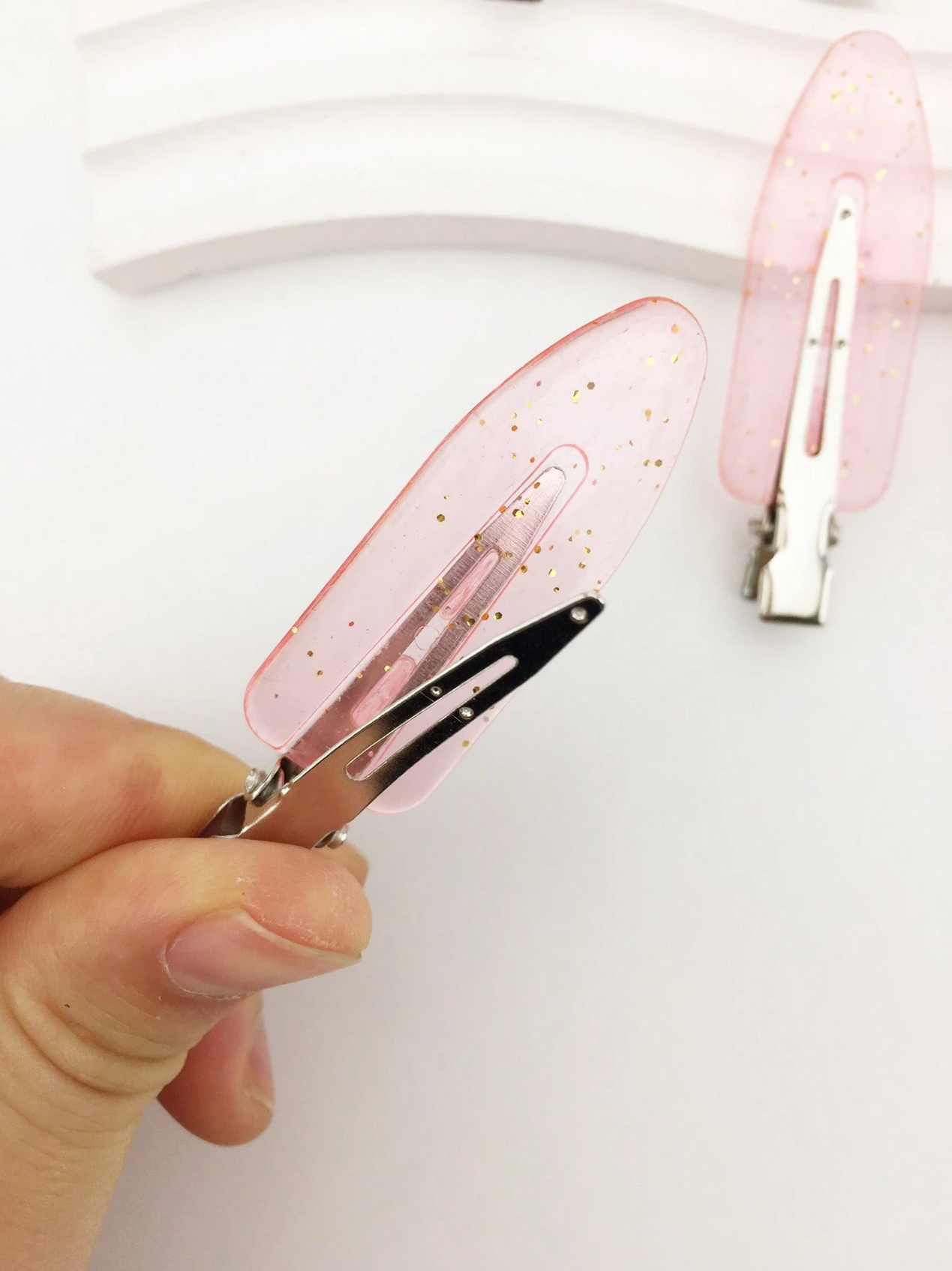8 Pcs PinkMist Makeup Clips Elitaire