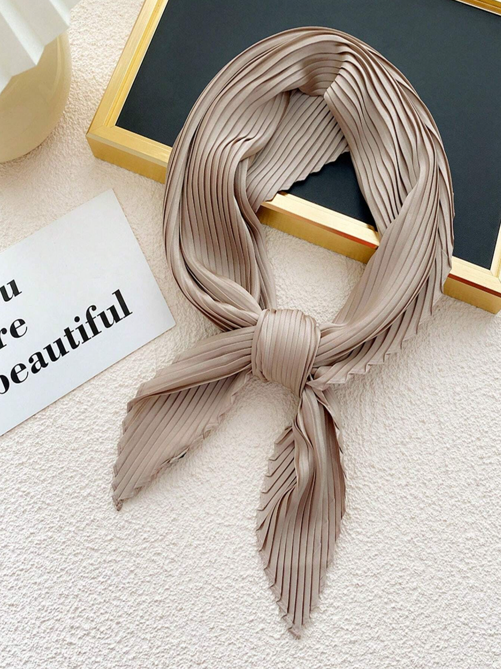 Pleat Streamer Scarf Elitaire