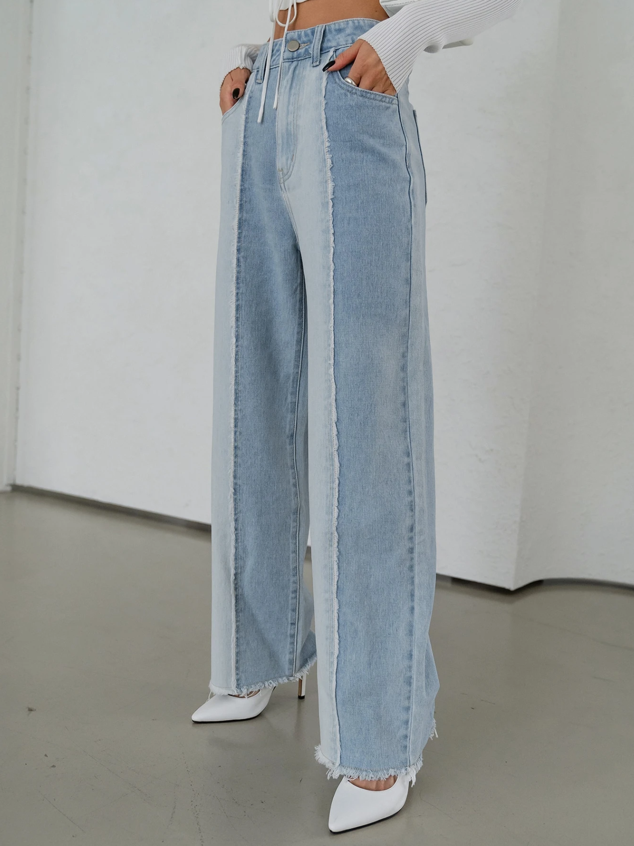 Frayed Seam Denims Elitaire