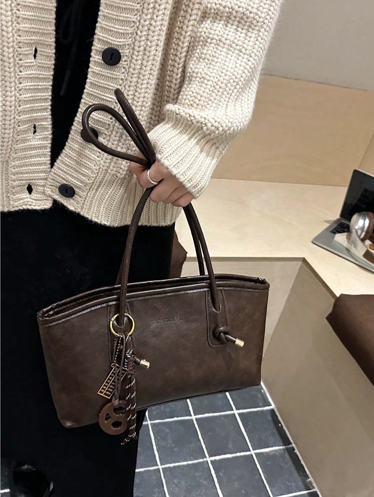 The Knot Satchel Elitaire