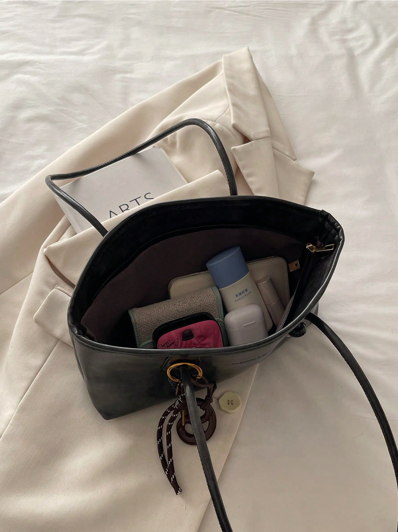 The Knot Satchel Elitaire