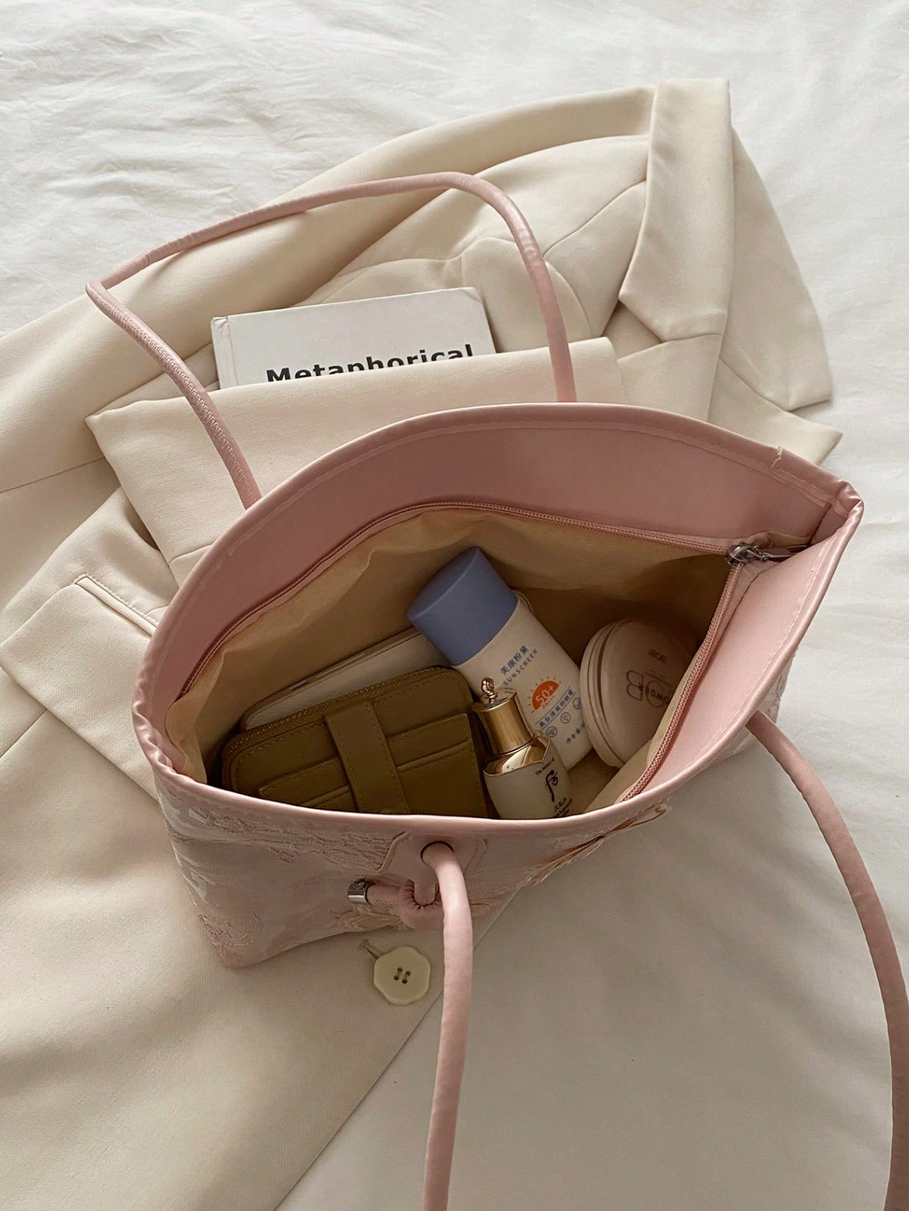 The Knot Satchel Elitaire
