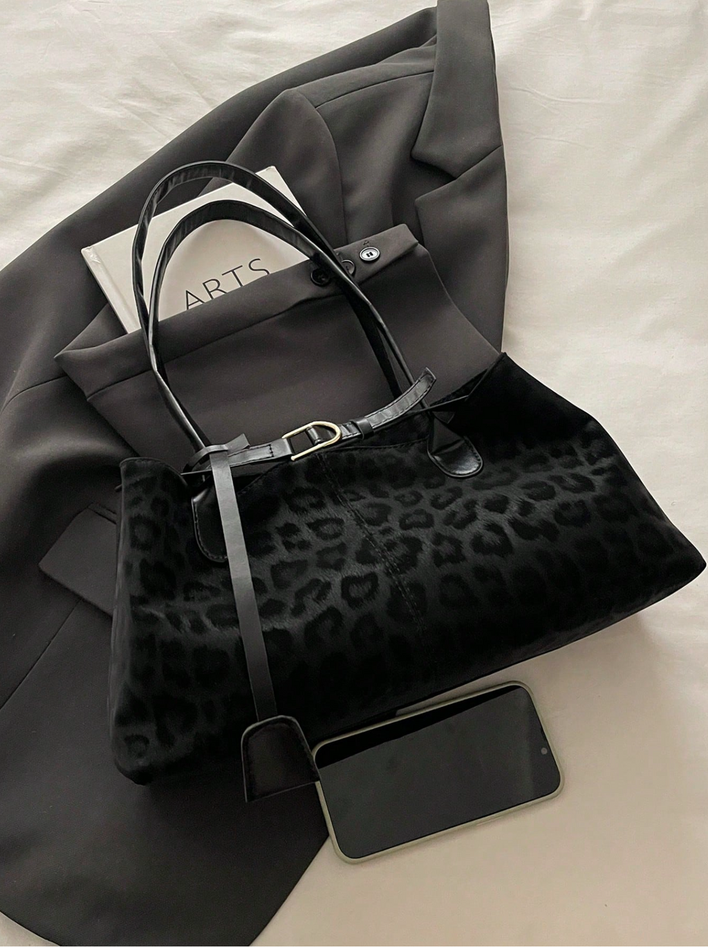 The Retro Leopard Tote Elitaire