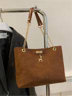 Deer Charm Tote Elitaire
