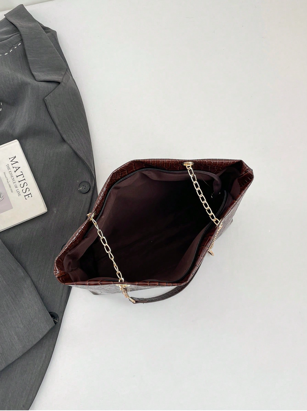 Deer Charm Tote Elitaire