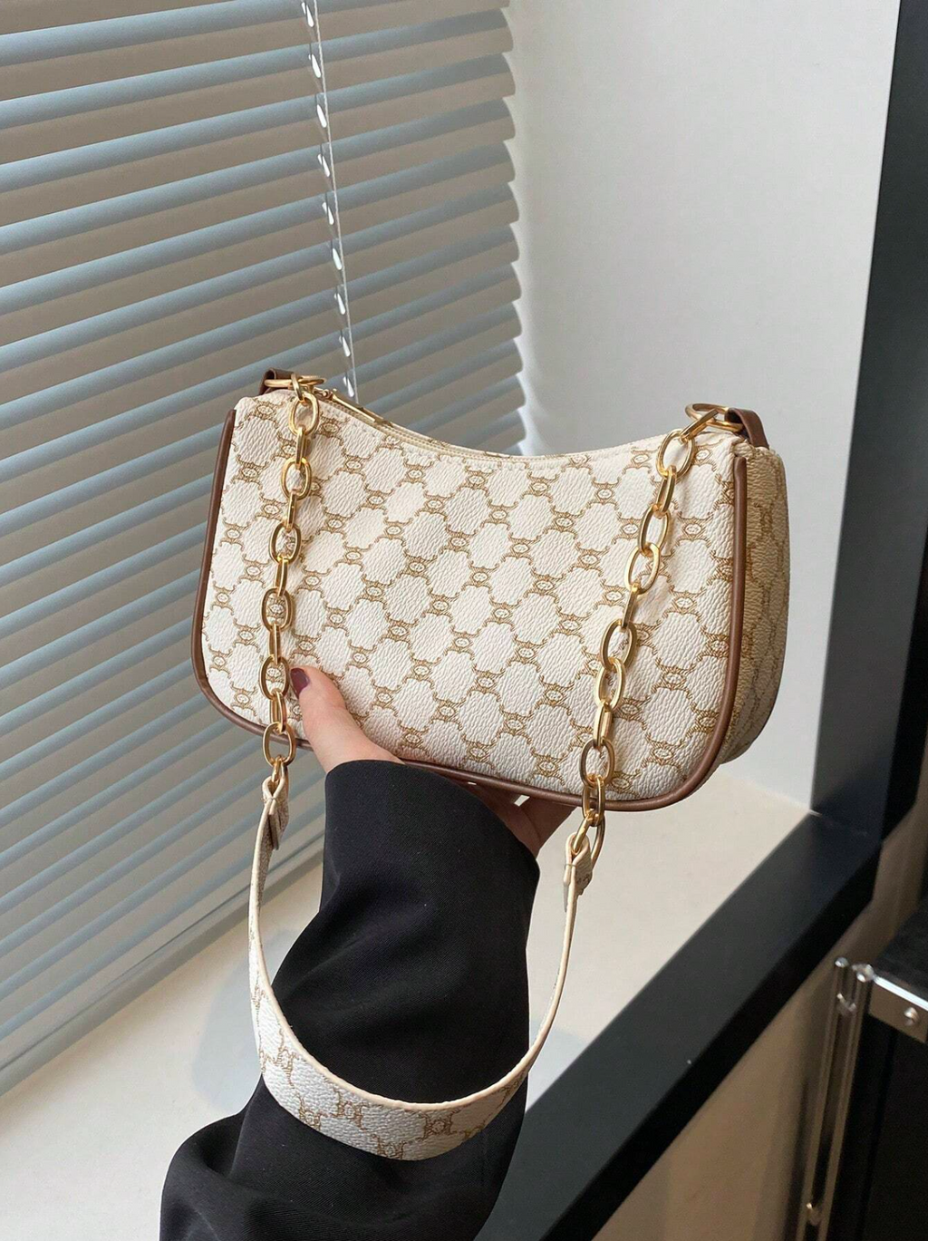 Monogram Baguette Elitaire