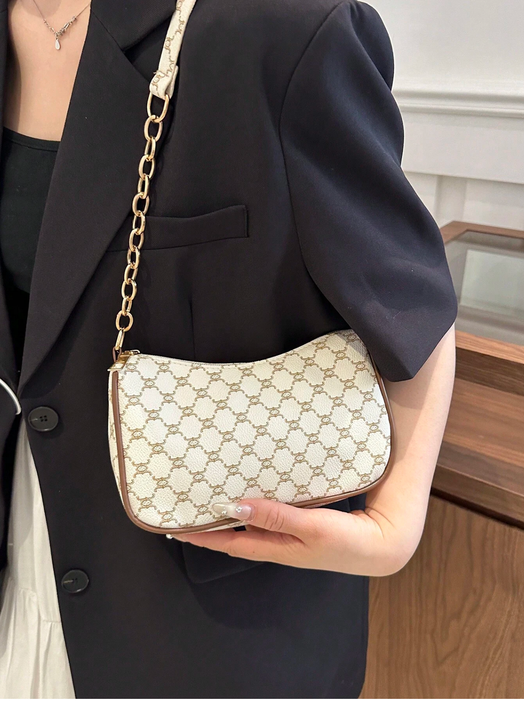 Monogram Baguette Elitaire