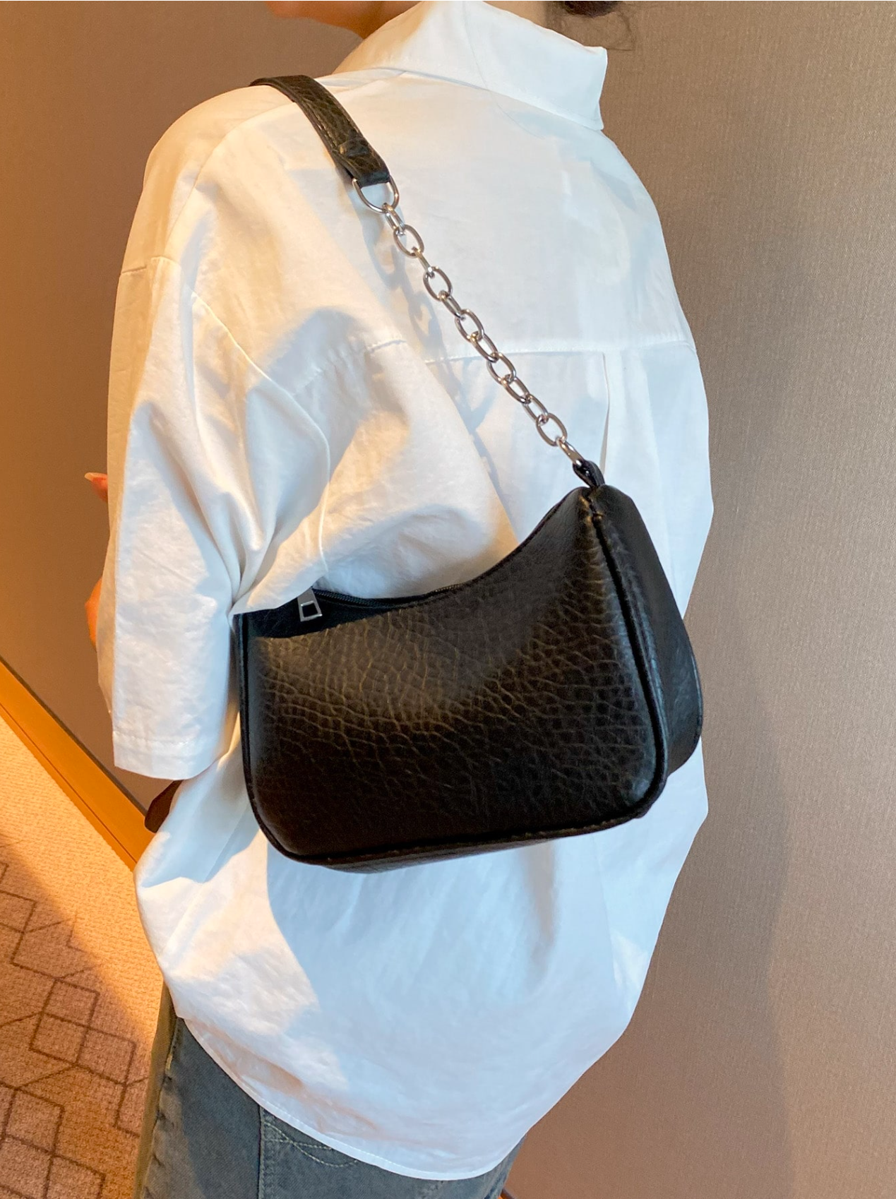 Gotham Chain Bag Elitaire