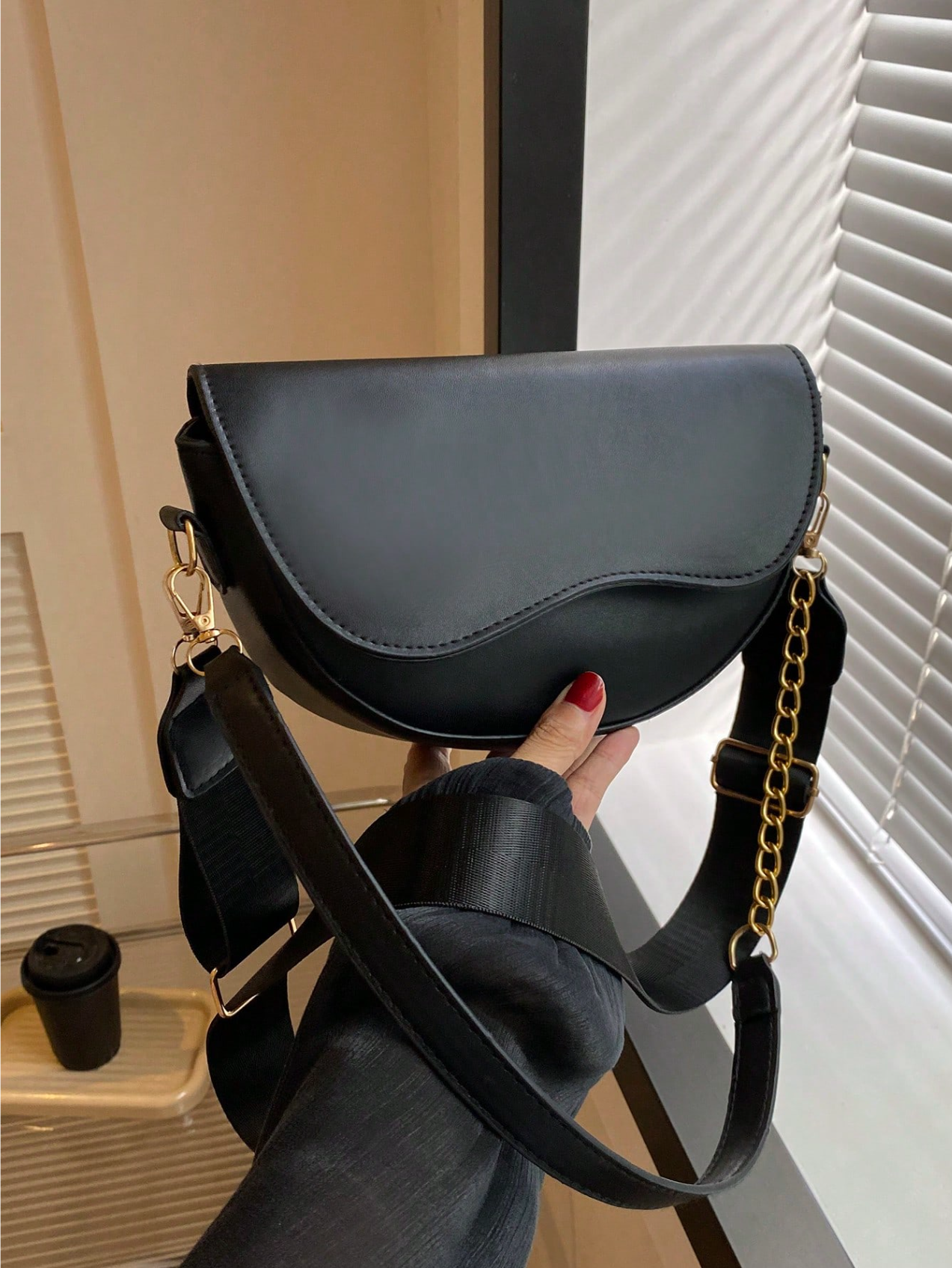 The Hybrid Saddle ELITAIRE