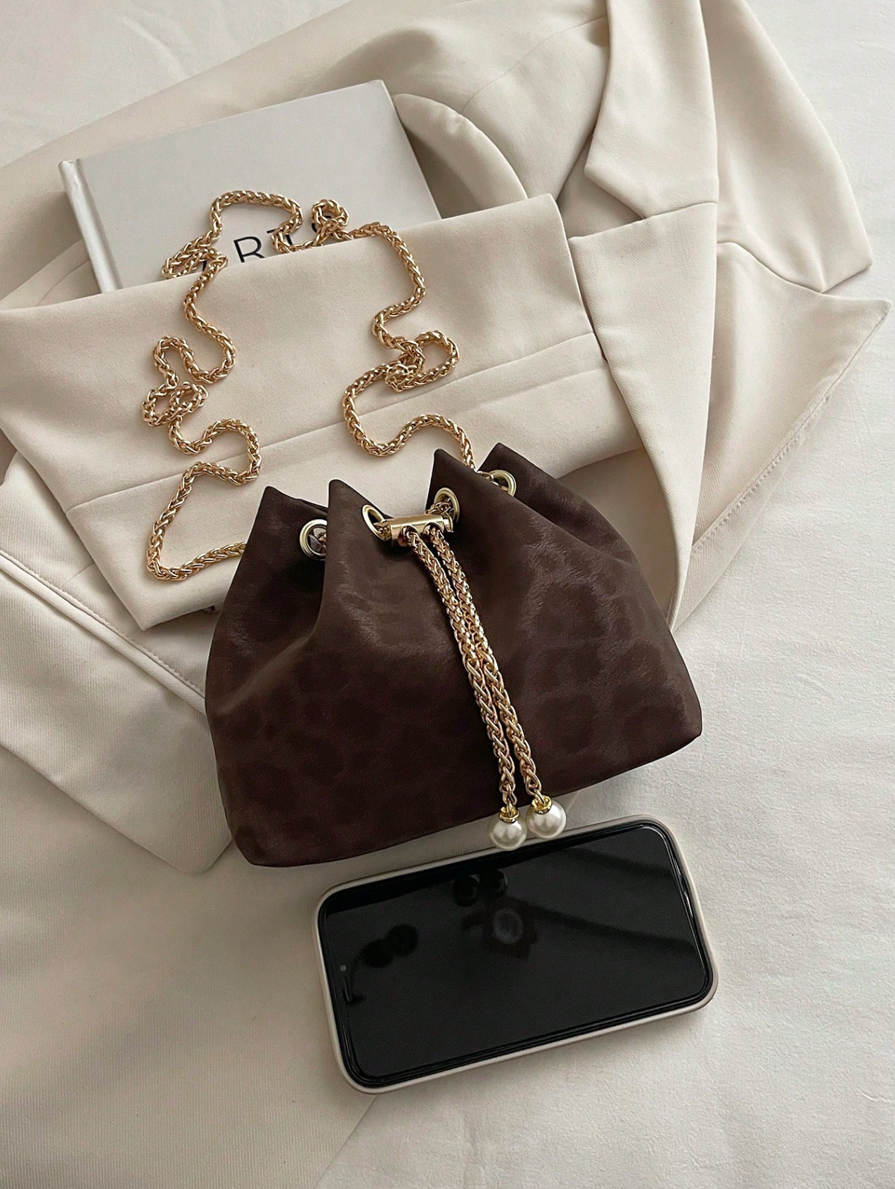 Drawstring Bucket Bag Elitaire