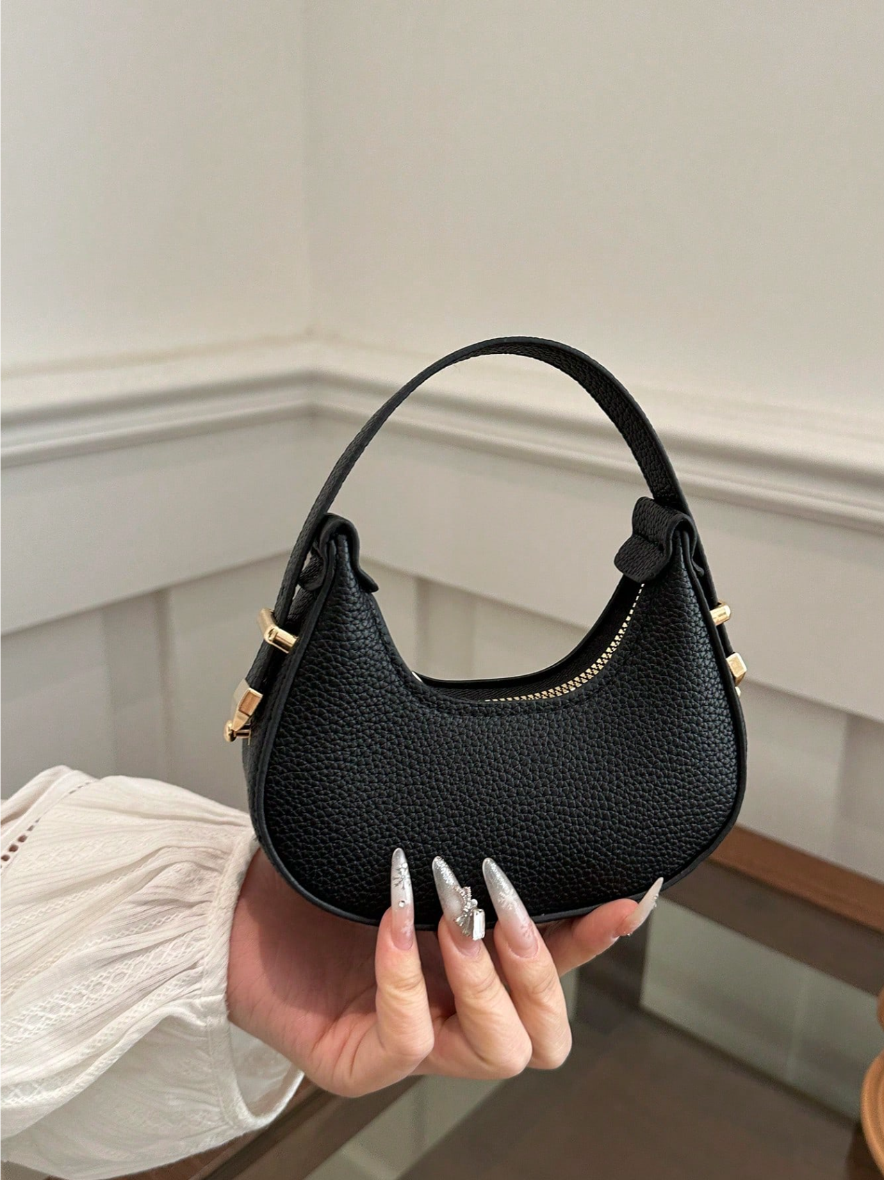 Pebbled Crescent Bag Elitaire