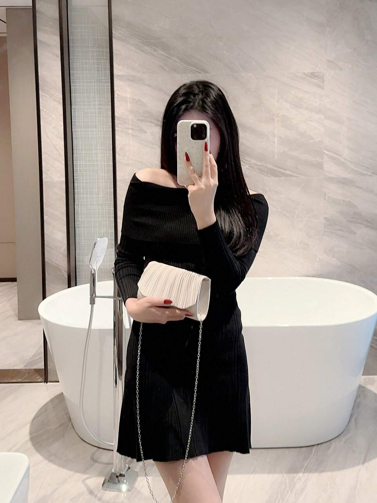 Stellar Satin Clutch Elitaire