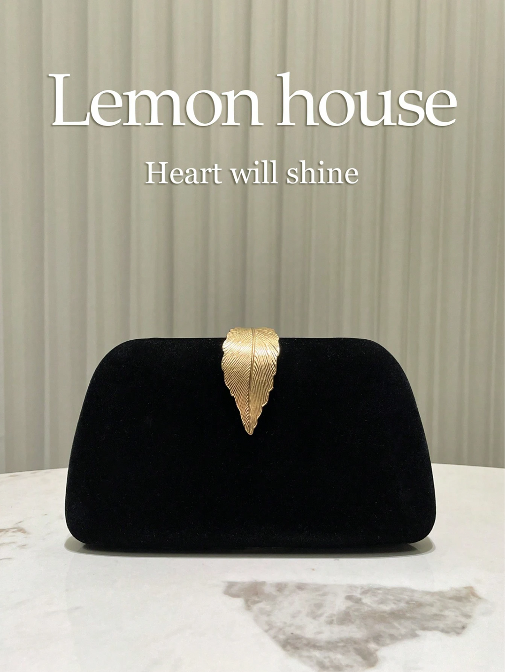 Leaf Velvet Clutch Elitaire