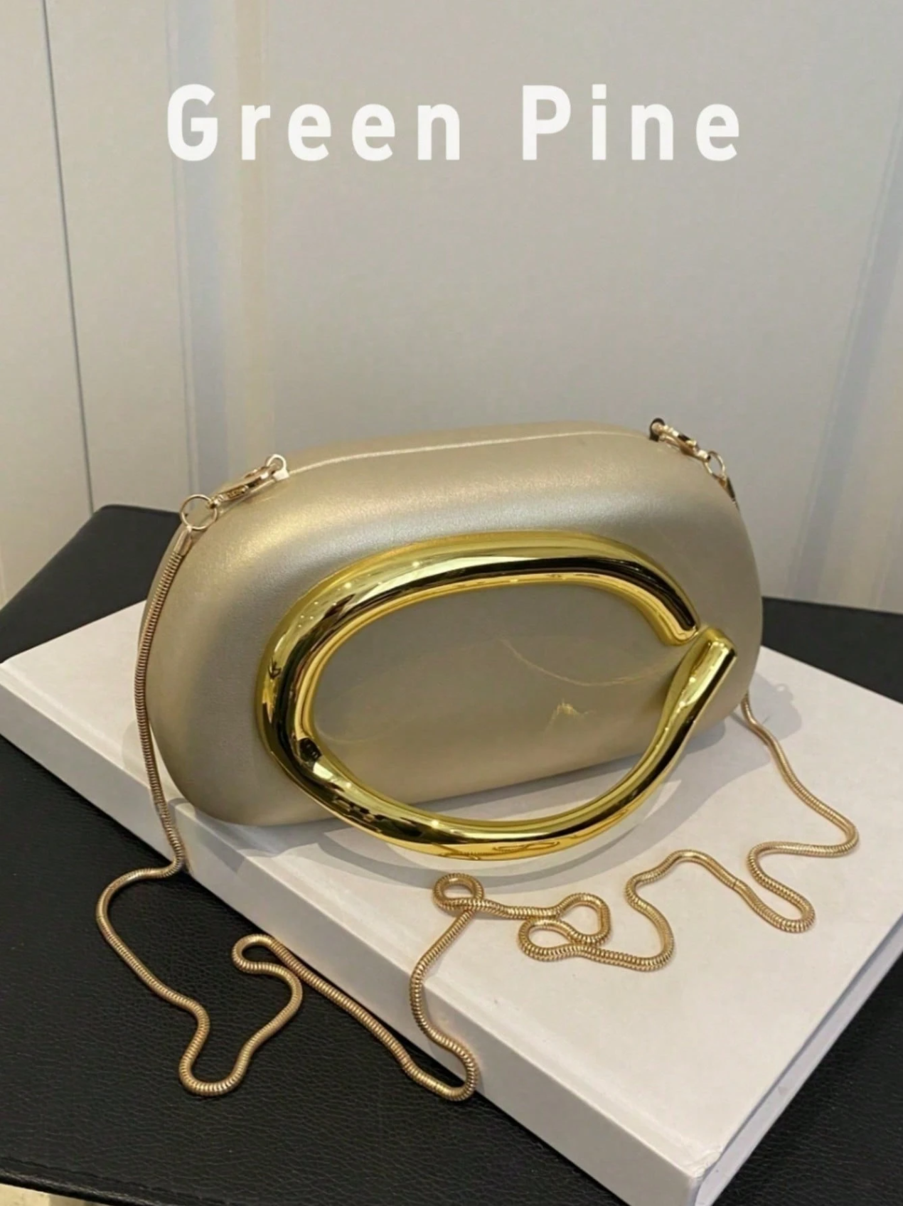 Metallic Novelty Clutch Elitaire