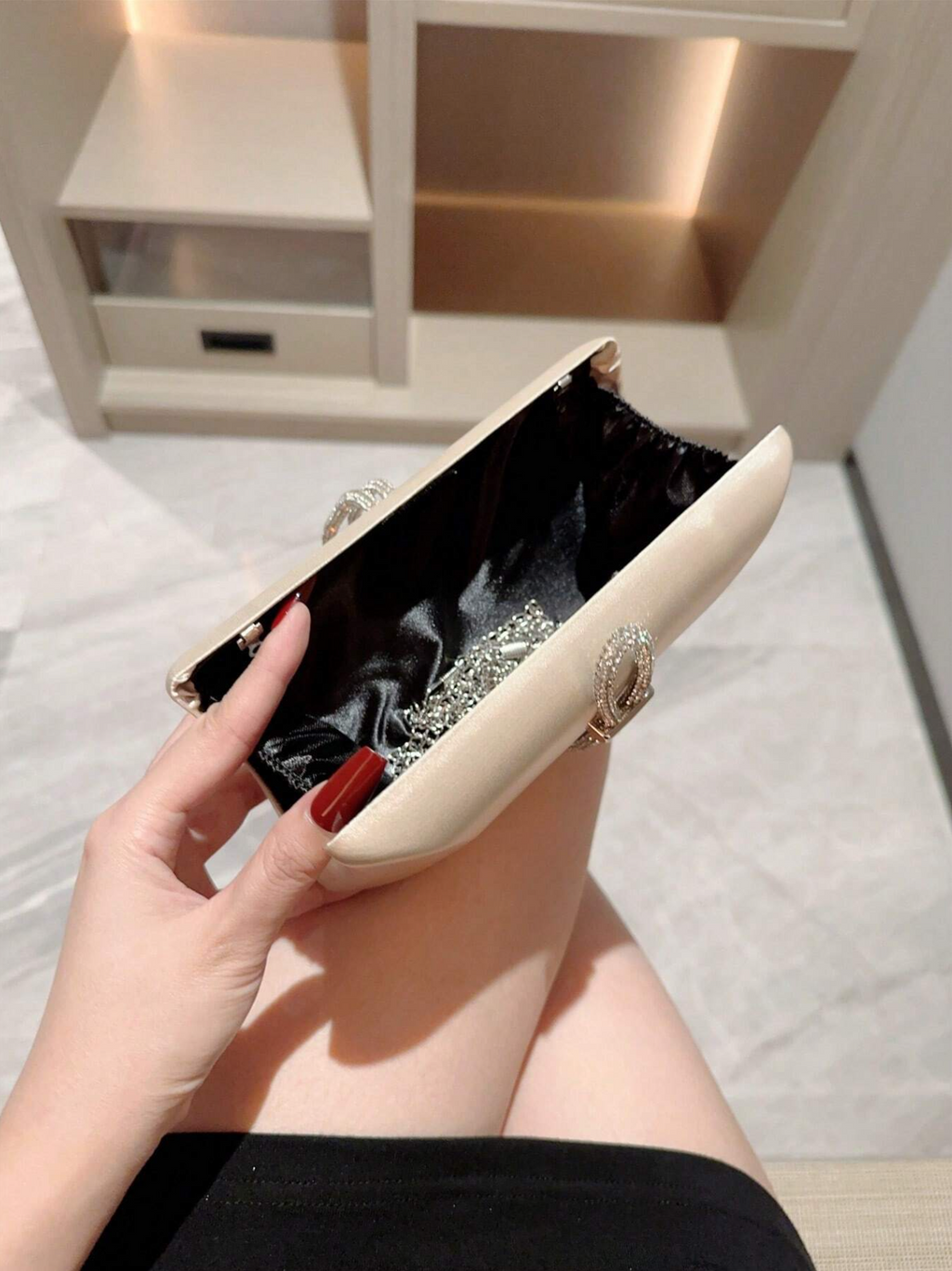 The Satin Spark Clutch Elitaire