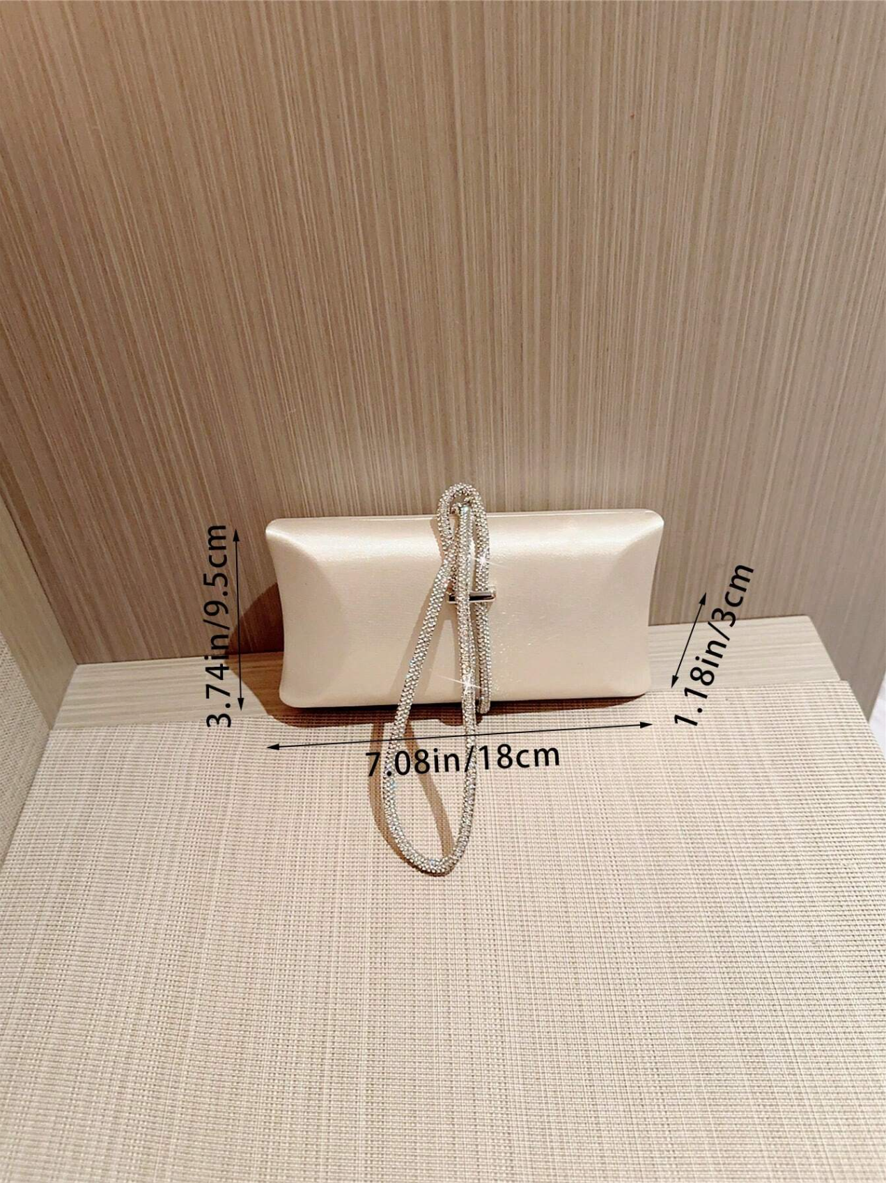 The Satin Spark Clutch Elitaire