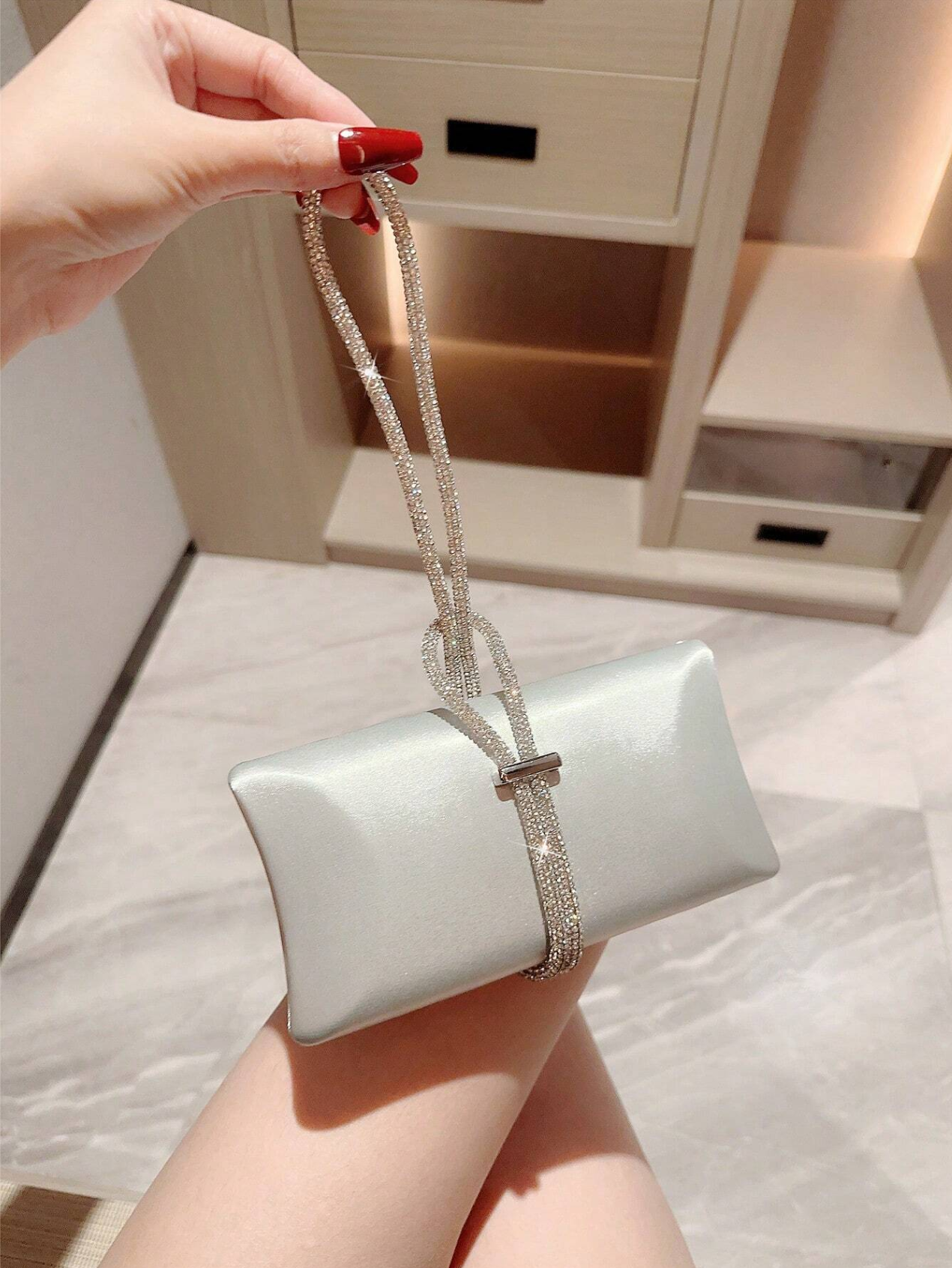 The Satin Spark Clutch Elitaire