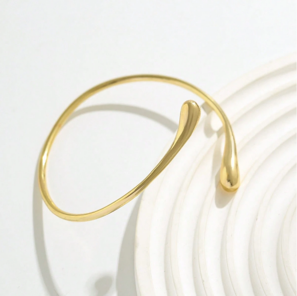 Water Drop Armlet Elitaire