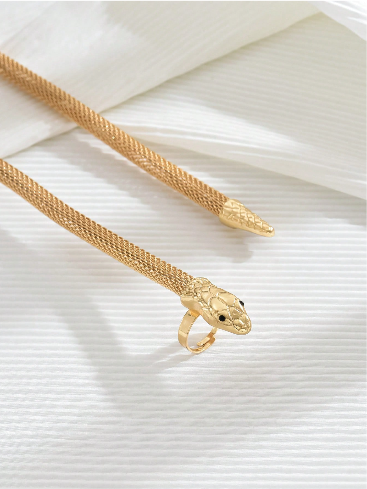Serpentine Wrap-Around Elitaire