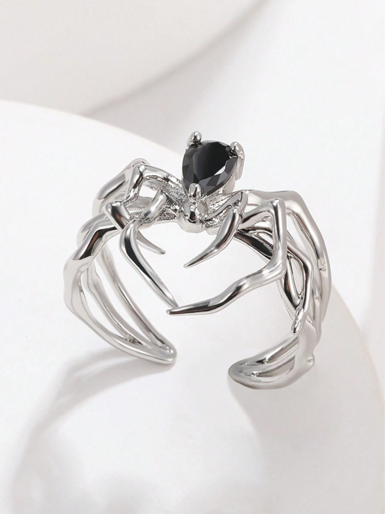 Gothic Spider Ring Elitaire