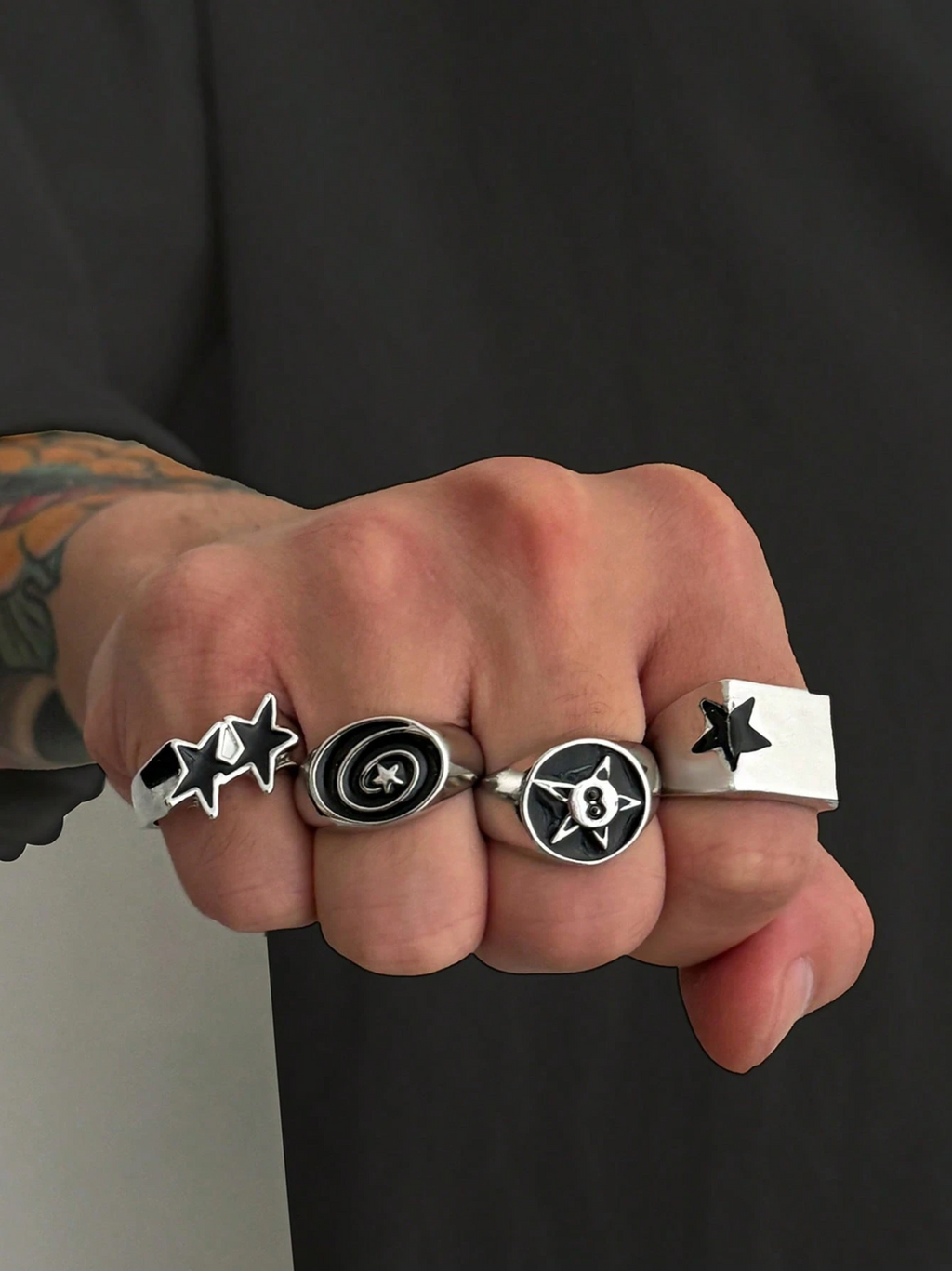 4 Pcs Signet Ring Set Elitaire