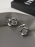 Aura Studs Elitaire