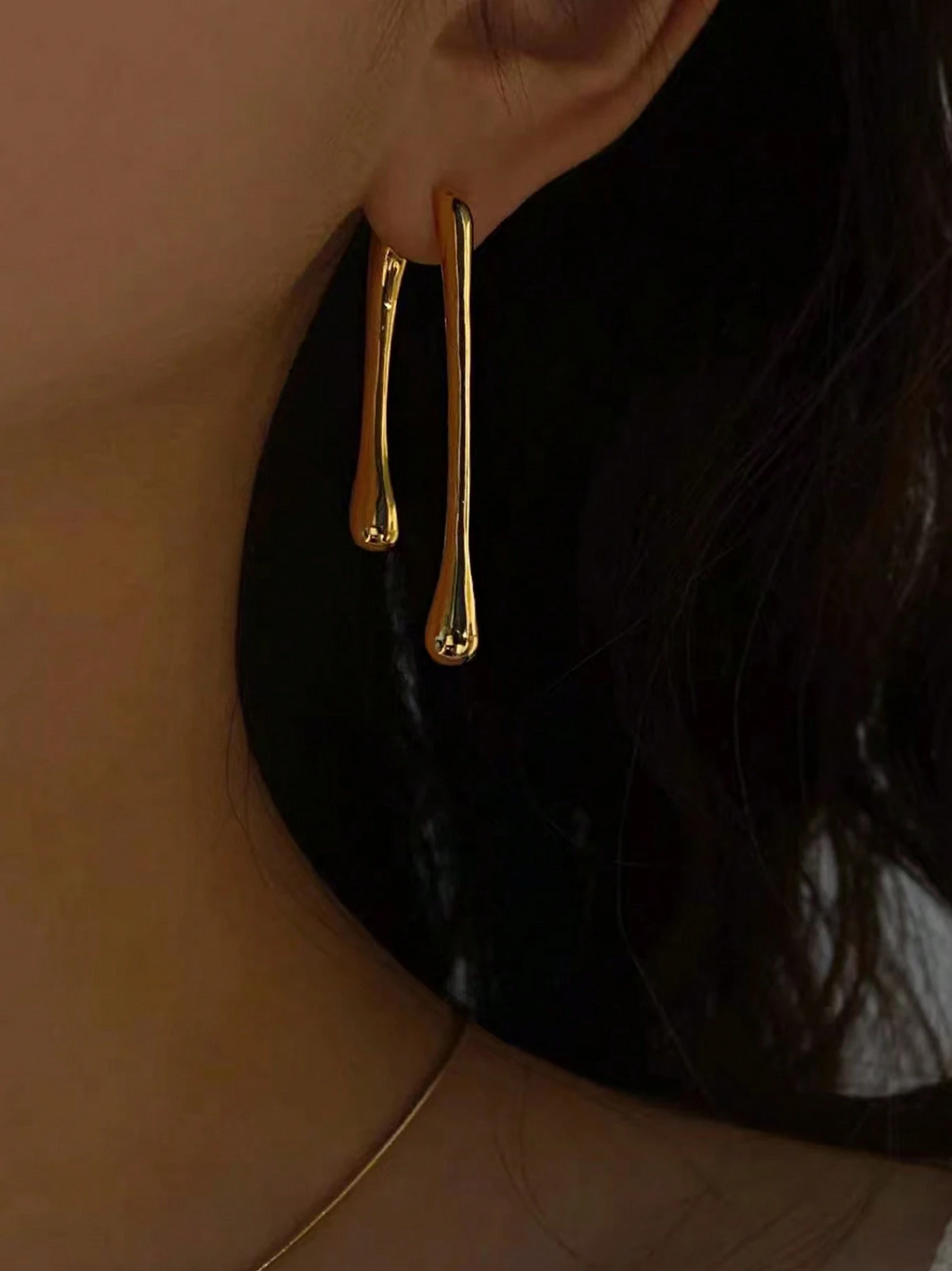 1 Pair Molten Drop Earings Elitaire