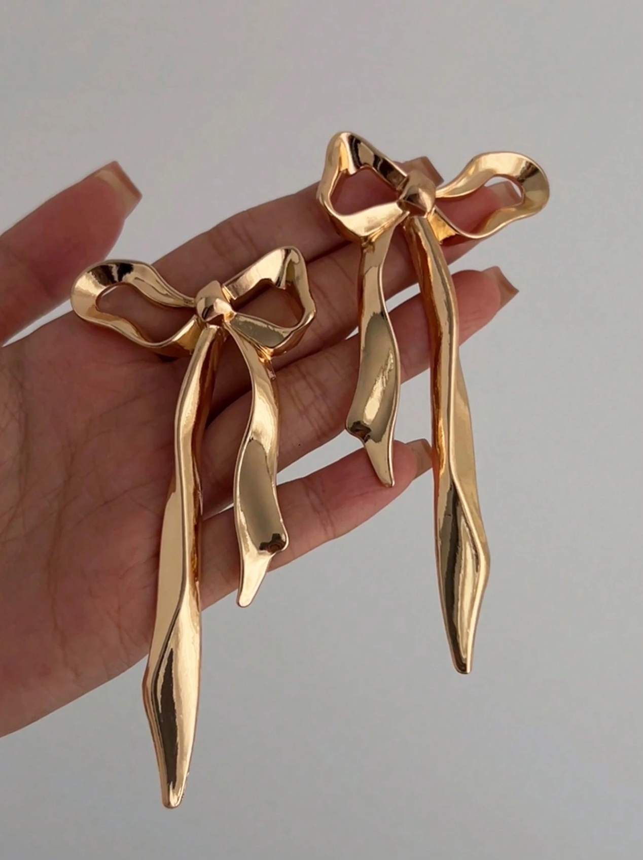 1 Pair Bow Earings