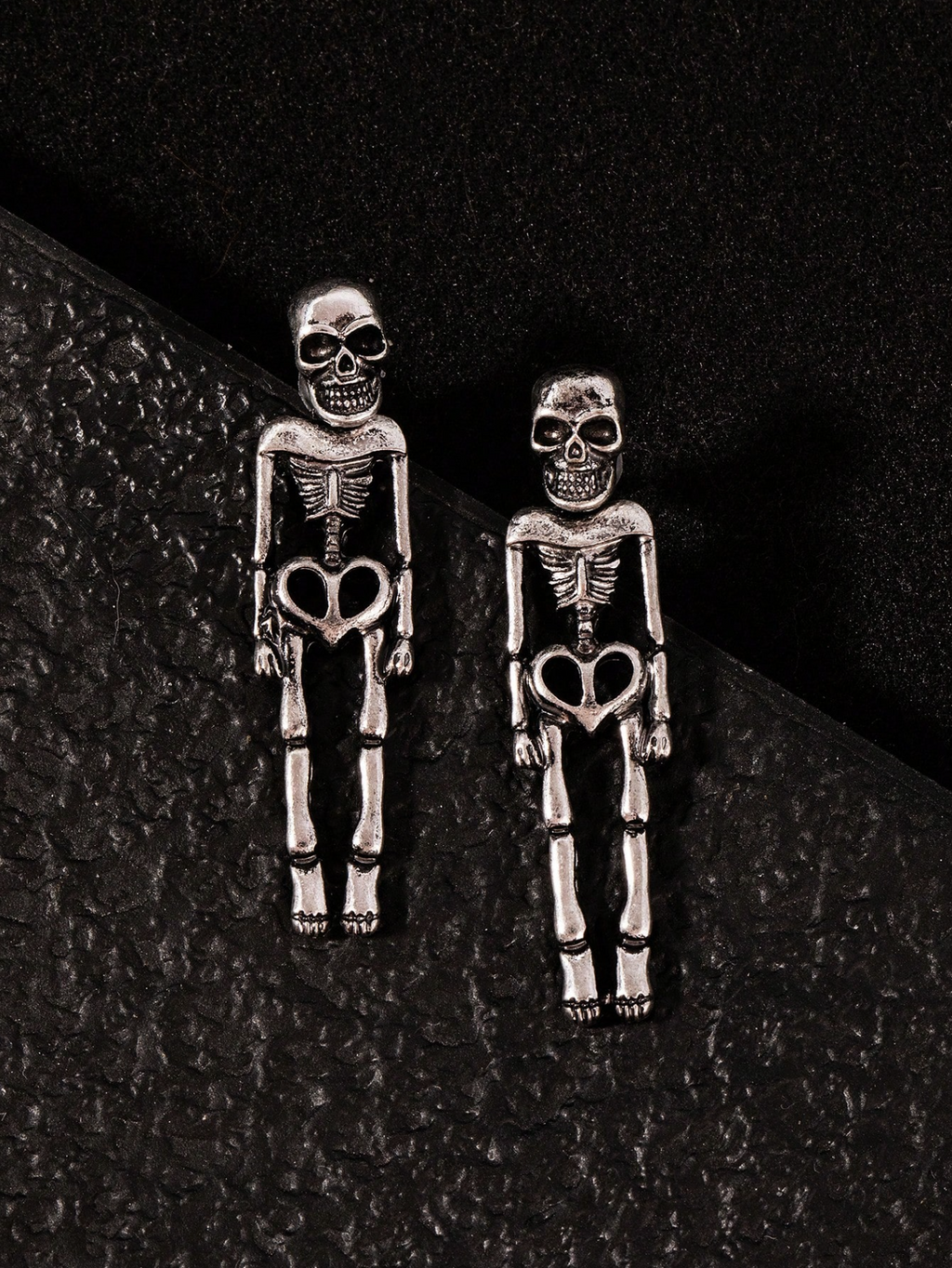 1 Pair Bone-Deep Dangle Studs