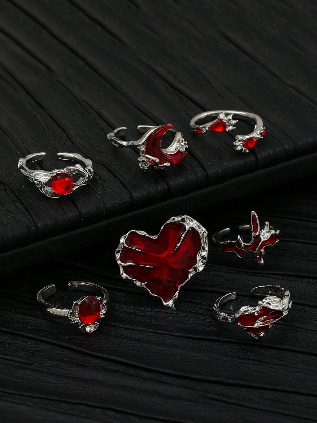 8 Pcs Gothic Blood-Drop Set
