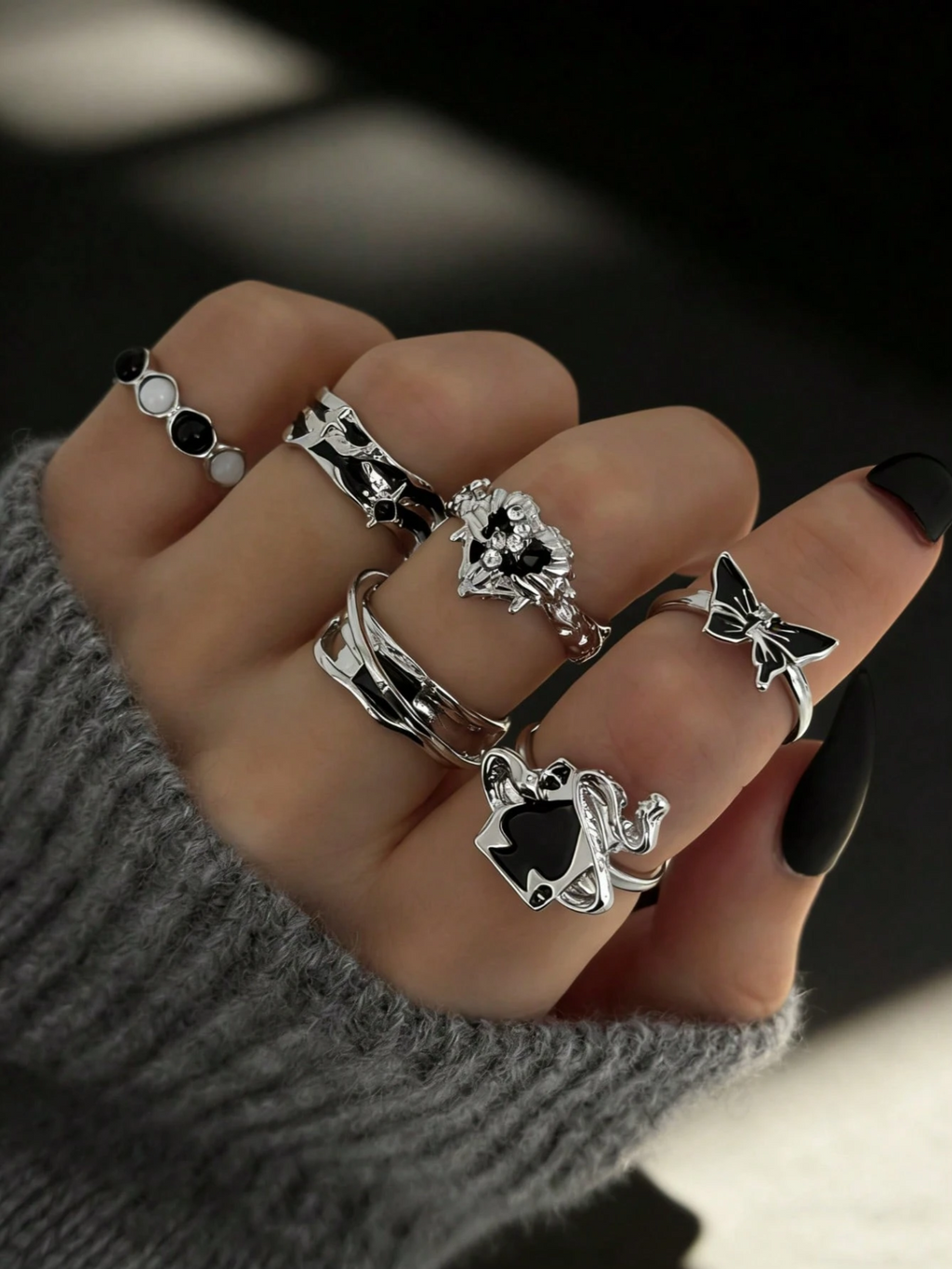 6 Pcs Midnight Noir Ring Set