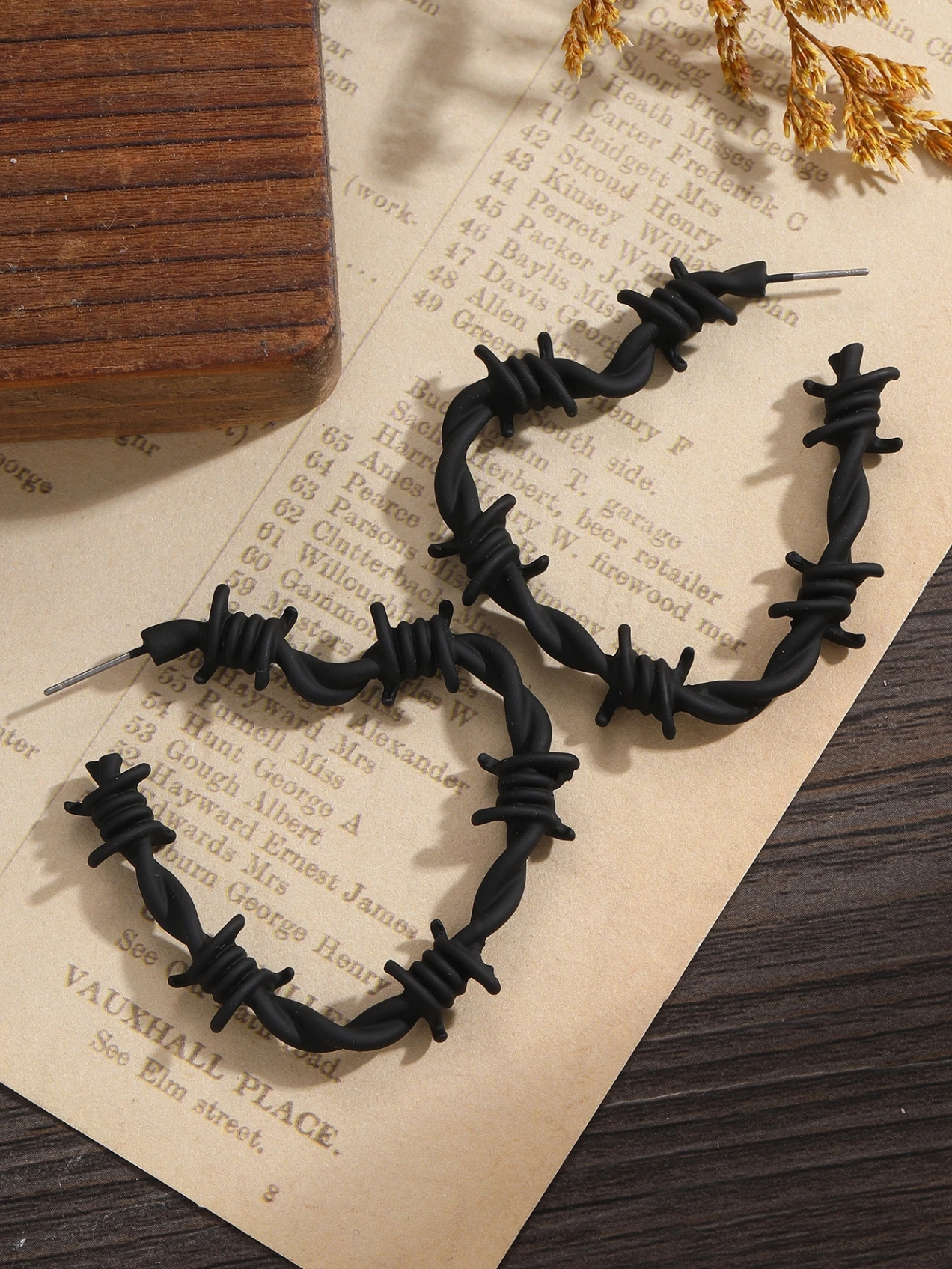 Barbed Hoop Earrings