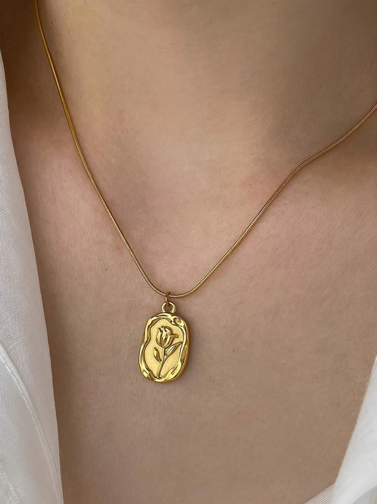 Vintage Flora Coin Pendant