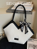 The Tie-Detail Tote Elitaire