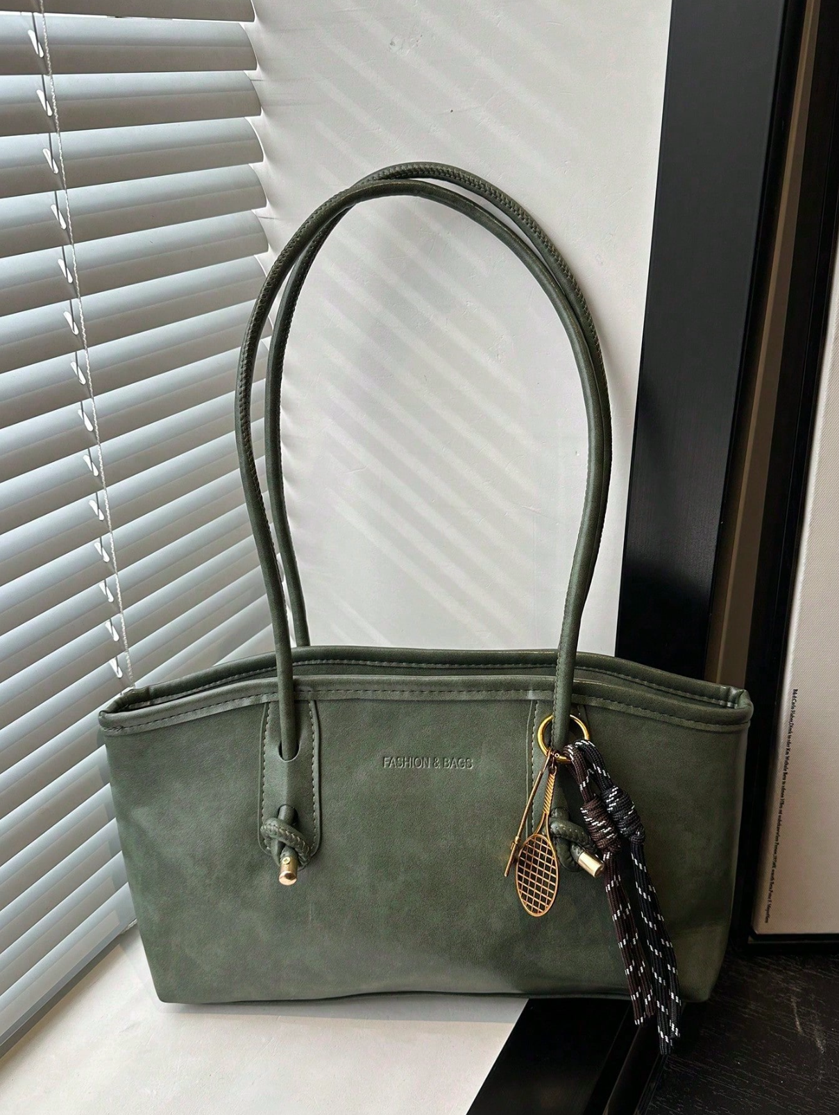 The Knot Satchel